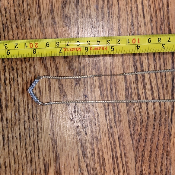 14KT Yellow Gold V Shape Chevron Diamond Pendant Necklace Jewelry - Picture 7 of 9